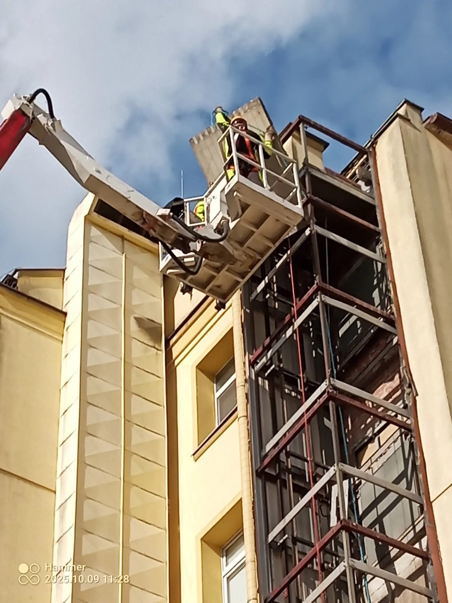 Demontaż szybu windowego szpital wojewódzki Gdańsk