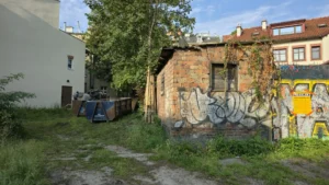 Wyburzenie budynku gospodarczego 2