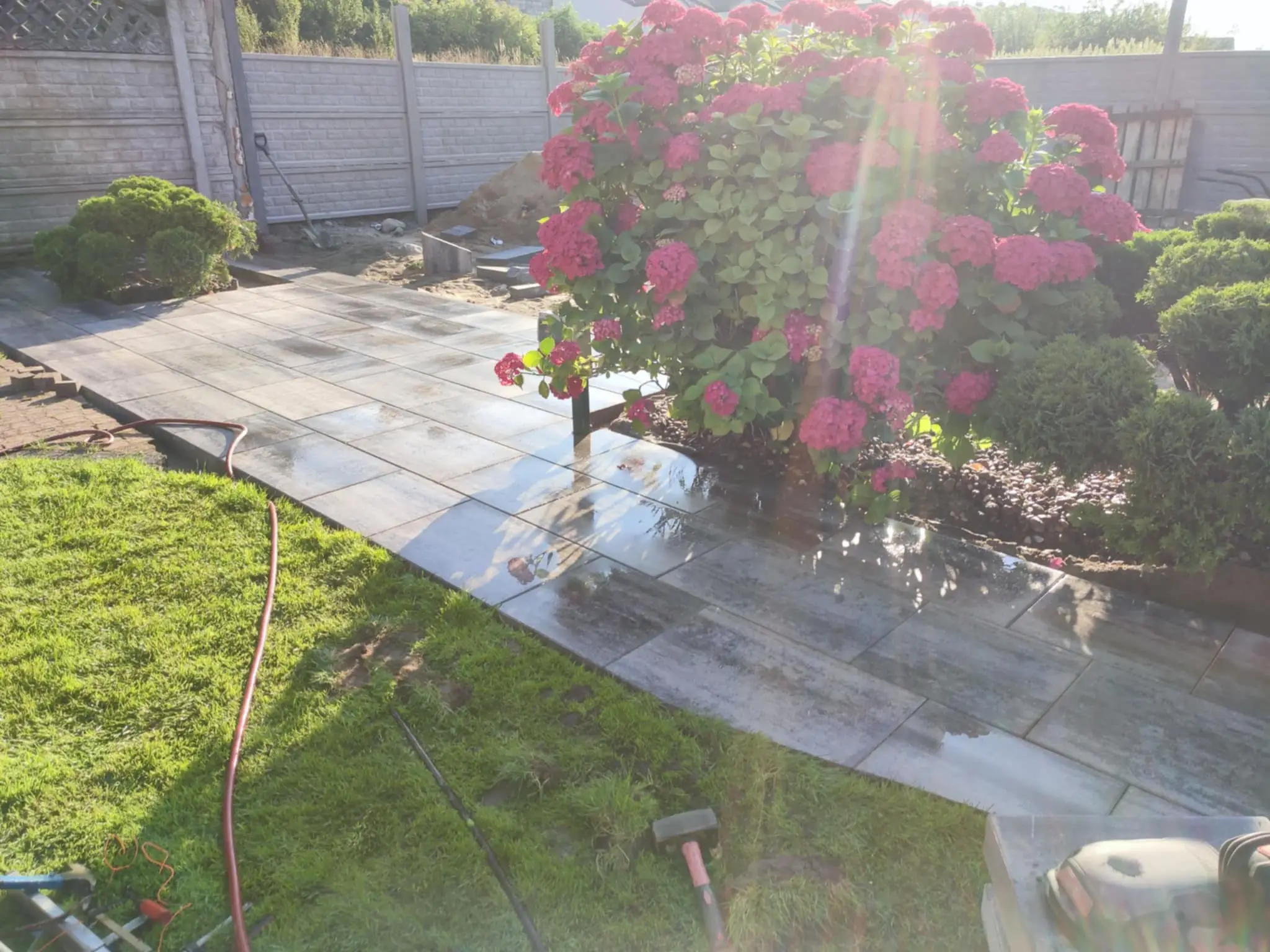 Wyburzenie budynku i ułożenie płyt pod nowy 2